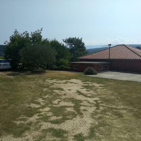 Apartman Tariba Supetarska Draga Exteriör bild