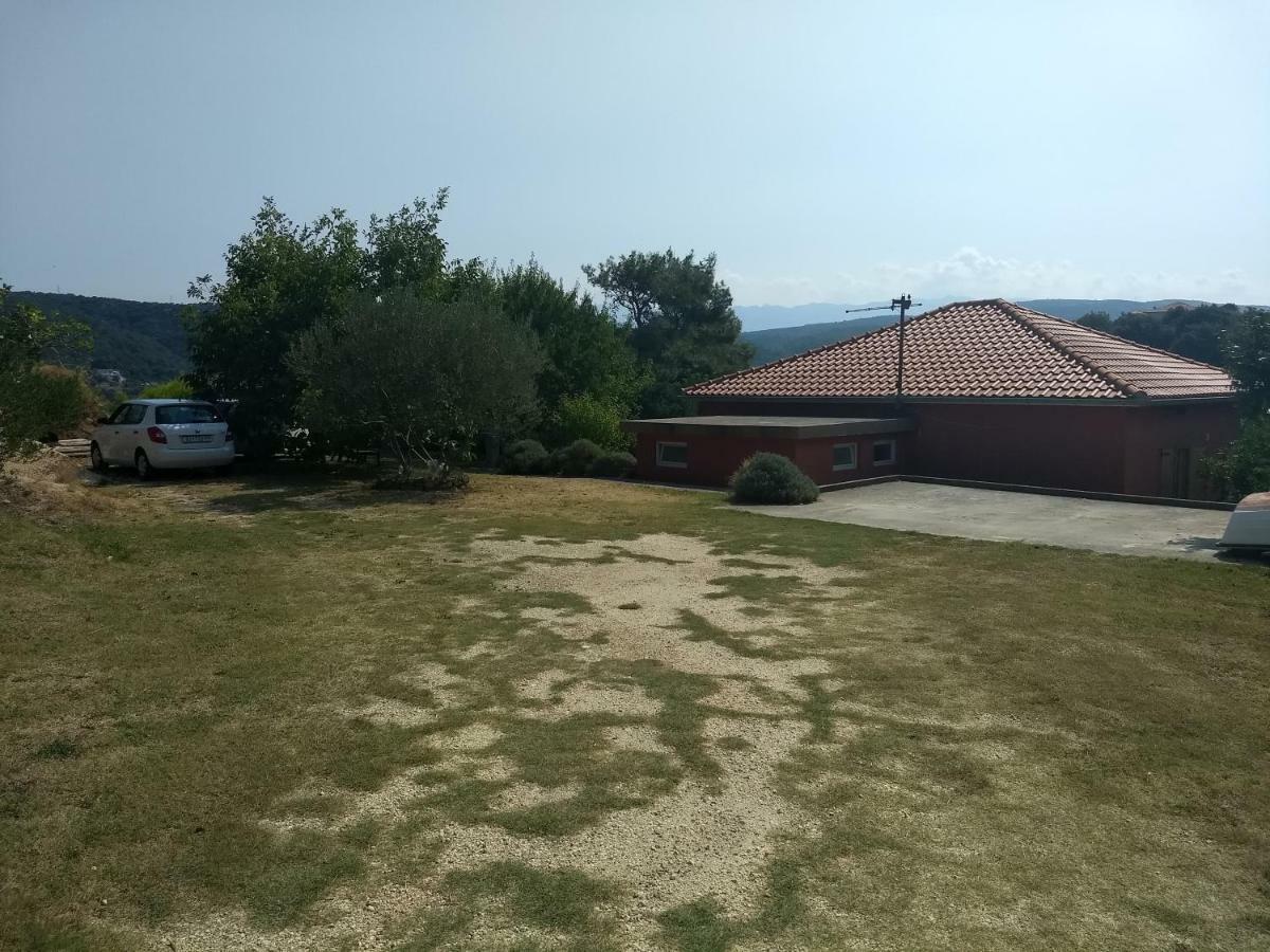 Apartman Tariba Supetarska Draga Exteriör bild